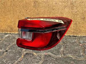 Nissan Magnite Tall light