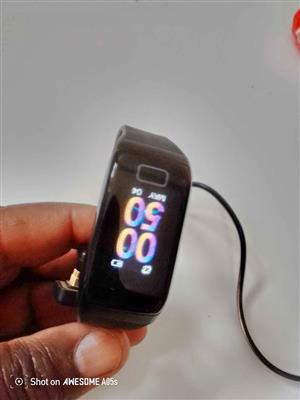 SMART HEART RATE MONITOR  WATCH 