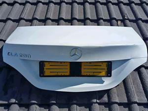 Mercedes benz CLA W117 Bootlid
