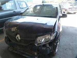 Renault Sandero 900T Manual - 2015 SPARESBOYZ STRIPPING FOR SPARES