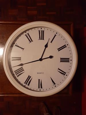 Large wall clock (60cm)