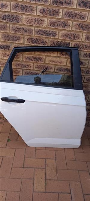 Polo 8 tsi 2018 doors shells