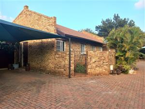 Your Private Retreat in Arendskloof Estate
