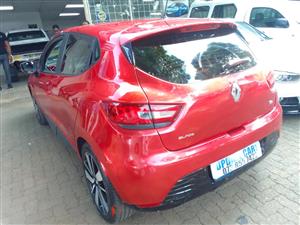 2017 RENAULT CLIO 900T TURBO MANUAL RED PETROL LEATHER  