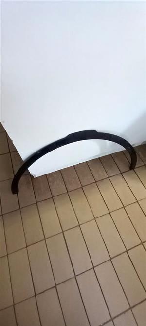 2021 RANGE ROVER EVOQUE FRONT RIGHT WHEEL ARCH