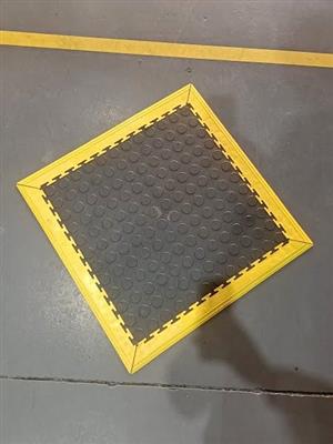 Interlocking Mats