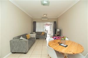 Apartment For Sale in Walmer Heights