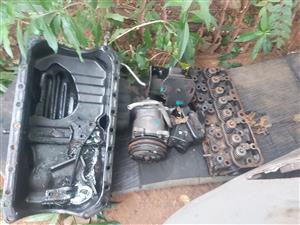  Isuzu kb300 Cylinder head 