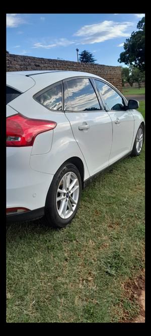 Ford focus 1.5 driving clean daily use