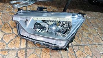 Isuzu D-Max headlight