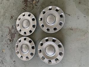 Fiat 500 wheel Caps 