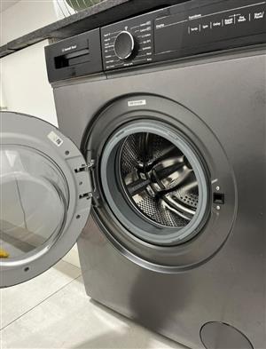 Washing machine 7kg and still in good condition