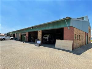 Factory / Warehouse With 2 Large Roller Shutter Doors To Let In Hennopspark In Centurion!