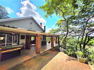 House For Sale in Crestholme