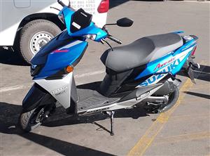 Suzuki avenis for sale, excellent condition never been used,0 kilometer