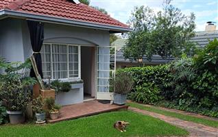 Cottage, in Randpark Ridge, 30 Rankdoring Avenue 