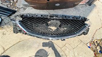 Mazda CX-5 grill