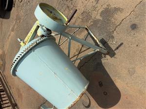 Concrete mixer 