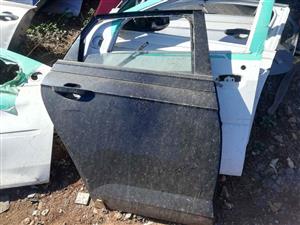 Polo 8 right rear doors