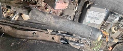 Peugeot 207 1.6 handbrake lever