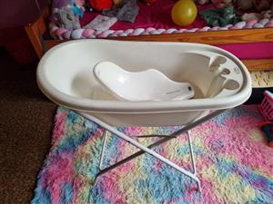 Baby bath with Stand and seat