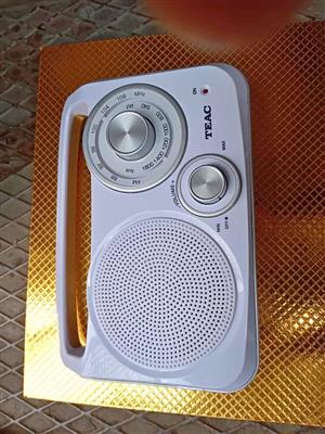 FM / AM RADIO (2nd Hand)