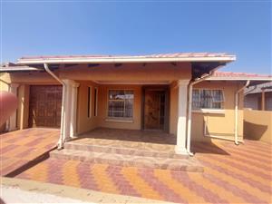 House For Sale in Mabopane  Unit X