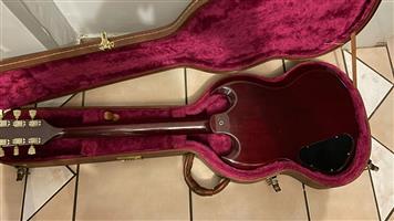 1996 Gibson SG with original case 