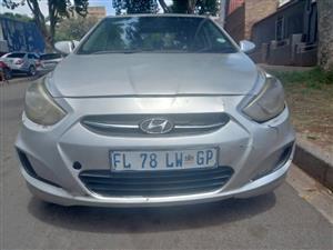 2016 HYUNDAI ACCENT 1.6 MANUAL SILVER PETROL