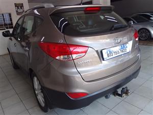 2012 HYUNDAI IX35 2.0 CRDI 4WD 4X4 DIESEL AUTOMATIC  REVERSE CAMERA  SUNROOF, GREY  LEATHER INTERIOR