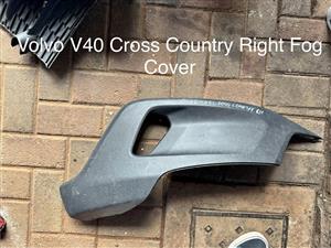 Volvo V40 Cross Country Right Fog Cover
