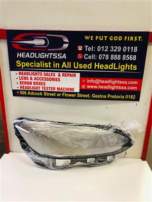 Volvo S90 right side headlight replacement lens 