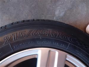 X4 Tyres Only Size 215/65/16