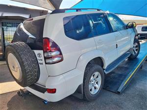 2006 TOYOTA PRADO 4.0 V6 STRIPPING FOR SPARES