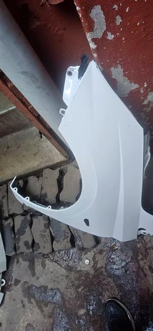 Hyundai i20 Grand left fender available