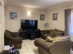 2 bedroom cottage to rent, Kameeldrift West