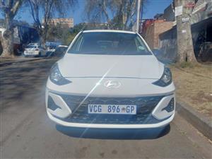 2023 Hyundai i10 Grand 1.0 Petrol, Manual, White 60,000kms