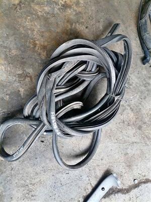 Ford fiesta door rubbers