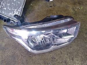 Hyundai H1 Bus Normal Headlight whatsapp 