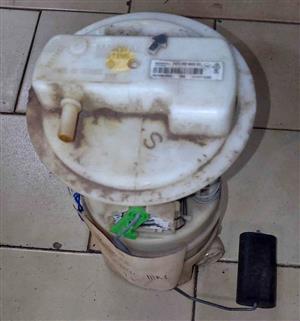 Renault Sandero 1.6 Mk1 fuel pump