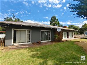Investor’s Opportunity – Walking Distance to Flavius Mareka College!