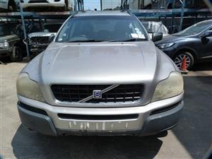 Volvo XC90 2.5T 7 Seat AWD AT - 2005 STRIPPING FOR SPARES