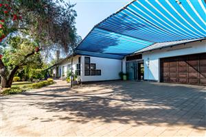 3 Bedroom house with 2 Bedroom Flatlet for sale