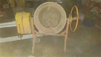 Electronic concrete mixer for sale