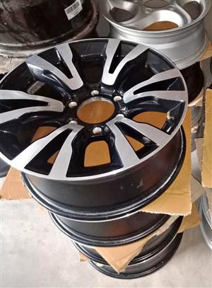 18inch Isuzu X-Rider original mag to use for spare 