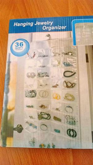 Jewelry organizer's hanging White 36 soft pockets