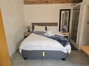 Guest House For Sale in Royldene