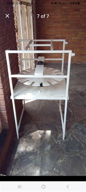 Botteling and ice machines