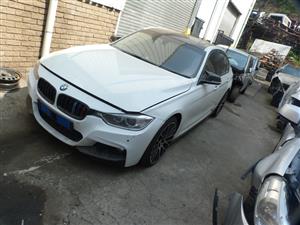 BMW 335i F30 3.5 Petrol AT N55 White - 2013 SPARESBOYZ STRIPPING FOR SPARES