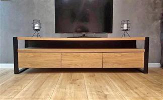 Oak Tv Unit